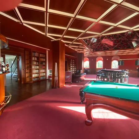 Diamondhouse & Wellness Vila Kolín