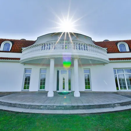 Diamondhouse & Wellness Kolin