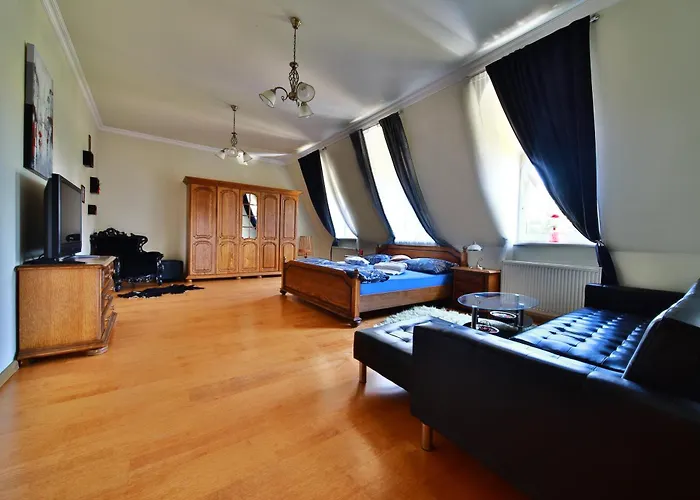 Diamondhouse & Wellness Vila *