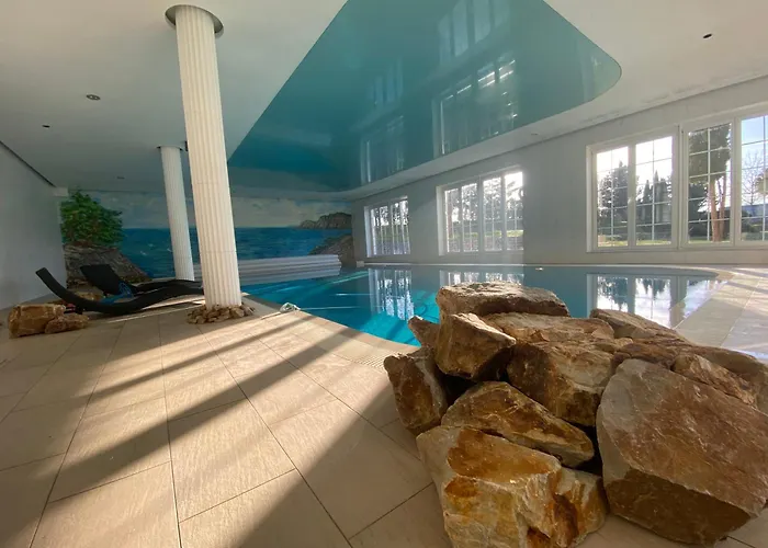 Diamondhouse & Wellness *